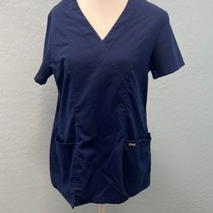 Grey’s Anatomy scrub shirt size small